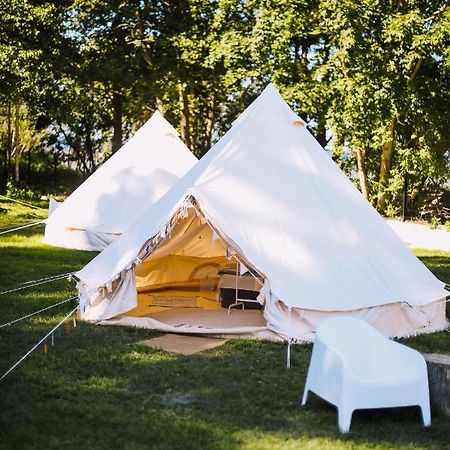 Hotel Glamping Mella Muiza Jūrkalne Exterior foto