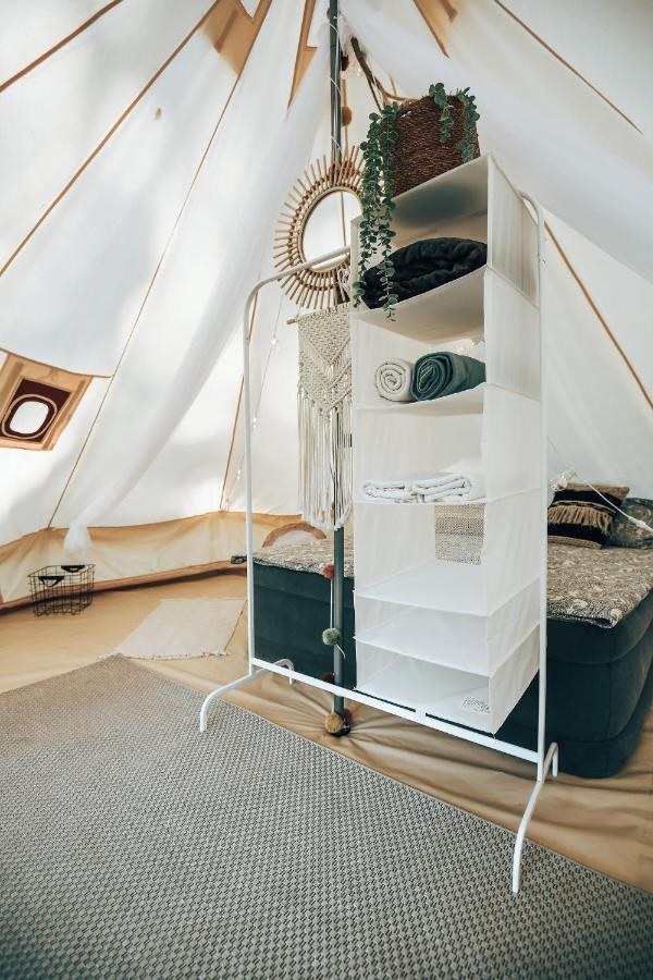 Hotel Glamping Mella Muiza Jūrkalne Exterior foto