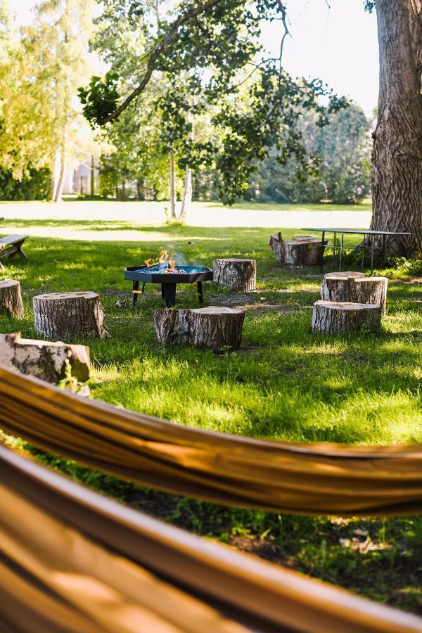 Hotel Glamping Mella Muiza Jūrkalne Exterior foto
